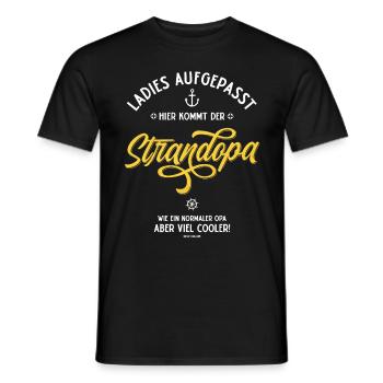 Ladies aufgepasst! 🤣 Hier kommt der Strandopa! - Männer T-Shirt - Schwarz - Vorne - AI Model Male 178 light (178cm)