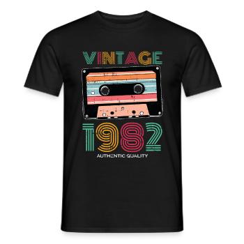 Vintage 1982 82 Birthday Retro Vintage Gift - Men's T-Shirt - black - Front - AI Model Male 178 light (178cm)