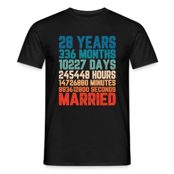 28 Jahre verheiratet Hochzeit Ehe Spruch Geschenk - Männer T-Shirt - Schwarz - Vorne - AI Model Male 178 light (178cm)