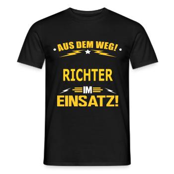 RICHTER - Männer T-Shirt - Schwarz - Vorne - AI Model Male 178 light (178cm)