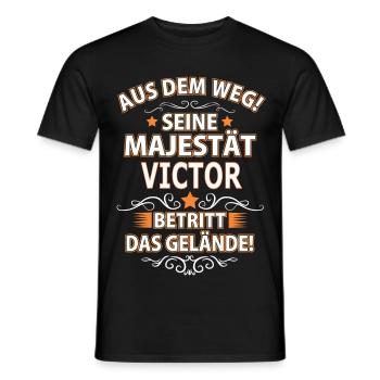 VICTOR - Männer T-Shirt - Schwarz - Vorne - AI Model Male 178 light (178cm)