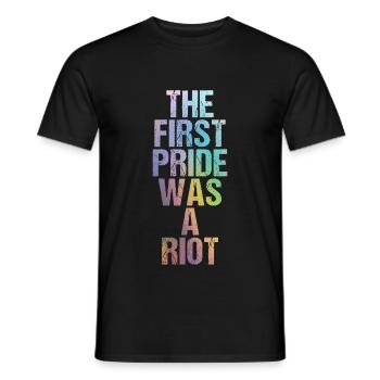 La première fierté était un 50e anniversaire du défilé anti-émeute - T-shirt homme - noir - Devant - AI Model Male 178 light (178cm)