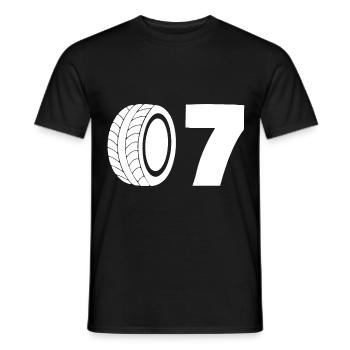 Motorsport tyre number 07 - Men's T-Shirt - black - Front - AI Model Male 178 light (178cm)