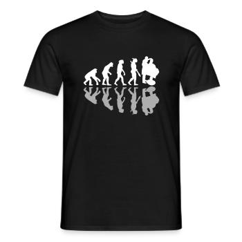 Human Evolution Barber Hairdresser Barbershop - Men's T-Shirt - black - Front - AI Model Male 178 light (178cm)