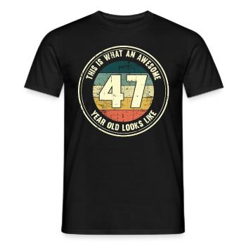 47e anniversaire pour que vous voyiez avec 47 cadeaux rétro - T-shirt homme - noir - Devant - AI Model Male 178 light (178cm)