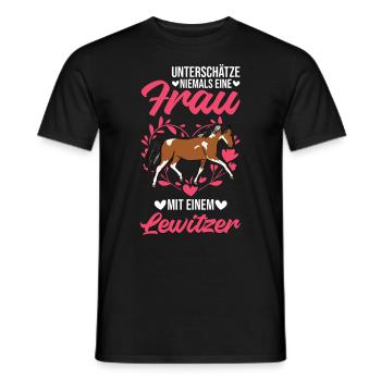 Lewitzer Pferd Besitzerin Lewitzer - Männer T-Shirt - Schwarz - Vorne - AI Model Male 178 light (178cm)