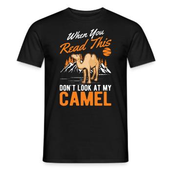 Kamel Geschenk Dromedar Camel Großkamel - Männer T-Shirt - Schwarz - Vorne - AI Model Male 178 light (178cm)
