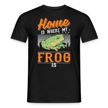 Zuhause ist wo mein Frosch ist - Männer T-Shirt - Schwarz - Vorne - AI Model Male 178 light (178cm)