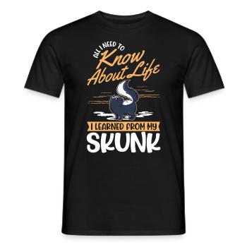 Skunk Spruch Stinktier - Männer T-Shirt - Schwarz - Vorne - AI Model Male 178 light (178cm)