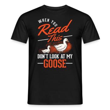 Cadeau d’oies, amateur d’oie, éleveur d’oies - T-shirt homme - noir - Devant - AI Model Male 178 light (178cm)