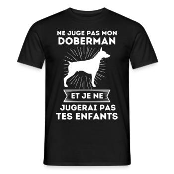 ne juge pas golden doberman 2 - T-shirt homme - noir - Devant - AI Model Male 178 light (178cm)