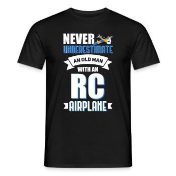 Never underestimate an old men with an RC Airplane - Männer T-Shirt - Schwarz - Vorne - AI Model Male 178 light (178cm)