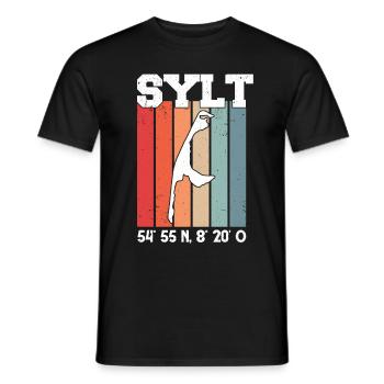 Sylt Koordinaten Insel Nordsee Strandkorb Ostsee - Männer T-Shirt - Schwarz - Vorne - AI Model Male 178 light (178cm)