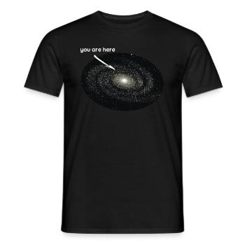 Vous êtes ici Galaxy Astronomy Planet Universe - T-shirt homme - noir - Devant - AI Model Male 178 light (178cm)