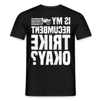Velomobil | Recumbent Trike Triker Sport Geschenk - Männer T-Shirt - Schwarz - Vorne - AI Model Male 178 light (178cm)