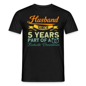 5. Wedding Anniversary Couple Design 5 Years Marriage - Men's T-Shirt - black - Front - AI Model Male 178 light (178cm)