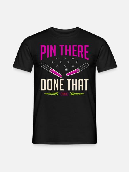 Pinball arcade player - Men's T-Shirt - black