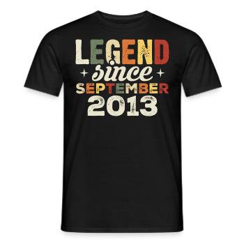 Legendär seit September 2013 Geburtstag September - Männer T-Shirt - Schwarz - Vorne - AI Model Male 178 light (178cm)