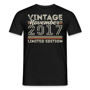 Jahrgang November 2017 Geburtstag November 2017 - Männer T-Shirt - Schwarz - Vorne - AI Model Male 178 light (178cm)