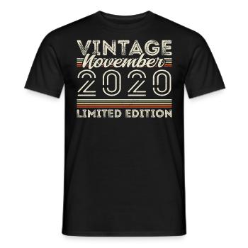 Jahrgang November 2020 Geburtstag November 2020 - Männer T-Shirt - Schwarz - Vorne - AI Model Male 178 light (178cm)