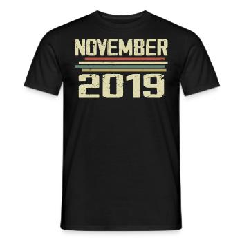 Vintage November 2019 vintage Retro November 2019 - Men's T-Shirt - black - Front - AI Model Male 178 light (178cm)
