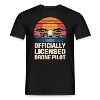 Dronenpilot für einen Dronenpilot - Männer T-Shirt - Schwarz - Vorne - AI Model Male 178 light (178cm)