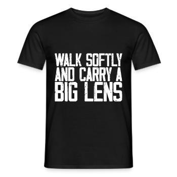 Marchez doucement et portez une grande lentille 3 - T-shirt homme - noir - Devant - AI Model Male 178 light (178cm)