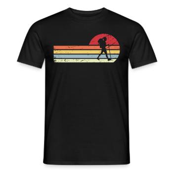Sonne und Retro-Linien - Weiblich Wandern - - Männer T-Shirt - Schwarz - Vorne - AI Model Male 178 light (178cm)