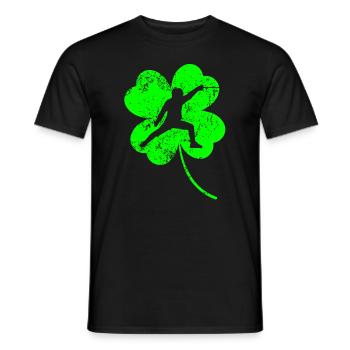 Fechten des St. Patrick's Day Kleeblatts - Männer T-Shirt - Schwarz - Vorne - AI Model Male 178 light (178cm)