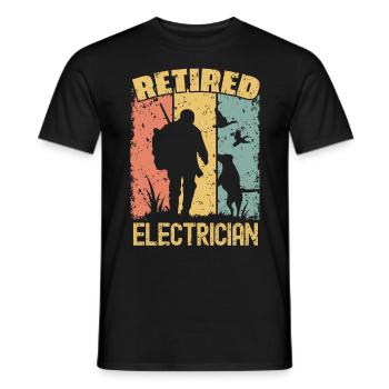 Hunting retired electrician - Men's T-Shirt - black - Front - AI Model Male 178 light (178cm)