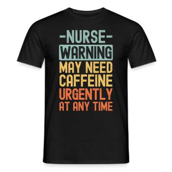 Krankenschwester braucht dringend Kaffee - Männer T-Shirt - Schwarz - Vorne - AI Model Male 178 light (178cm)
