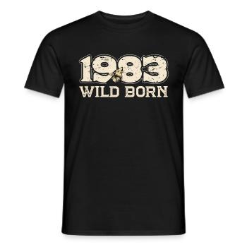 BC 1983 Wild geboren - Männer T-Shirt - Schwarz - Vorne - AI Model Male 178 light (178cm)