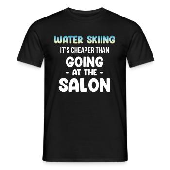 Le ski nautique est également moins cher que le wakeboard dans le salon - T-shirt homme - noir - Devant - AI Model Male 178 light (178cm)