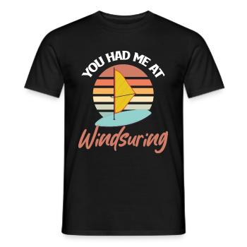 Du Hattest Mich Beim Windsurfen Lustiges - Männer T-Shirt - Schwarz - Vorne - AI Model Male 178 light (178cm)