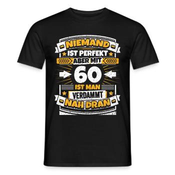 Lustiger Spruch 60. Geburtstag - Männer T-Shirt - Schwarz - Vorne - AI Model Male 178 light (178cm)