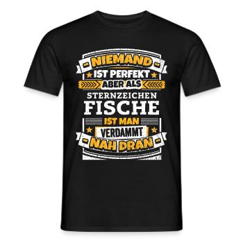 Lustiger Sternzeichen Fische Spruch - Männer T-Shirt - Schwarz - Vorne - AI Model Male 178 light (178cm)