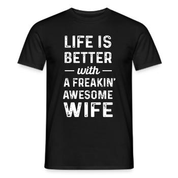 La vie est meilleure avec une femme géniale - T-shirt homme - noir - Devant - AI Model Male 178 light (178cm)