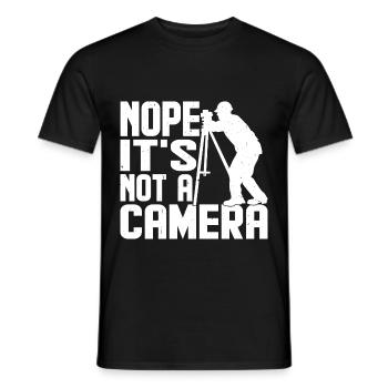 Non, ce n’est pas une caméra 3 - T-shirt homme - noir - Devant - AI Model Male 178 light (178cm)
