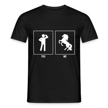 Du - Ich - Pferd stehend auf zwei Beinen - Männer T-Shirt - Schwarz - Vorne - AI Model Male 178 light (178cm)