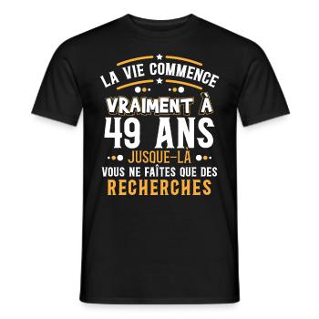 Anniversaire 49 ans, idée cadeau date de naissance - T-shirt homme - noir - Devant - AI Model Male 178 light (178cm)