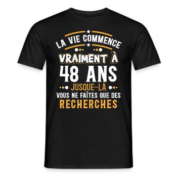 Anniversaire 48 ans, idée cadeau date de naissance - T-shirt homme - noir - Devant - AI Model Male 178 light (178cm)