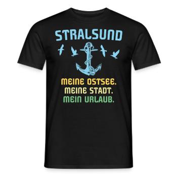 Urlaub Stralsund Ostsee - Männer T-Shirt - Schwarz - Vorne - AI Model Male 178 light (178cm)