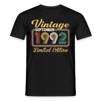 Vintage September 1992 Limited Edition Birthday - Männer T-Shirt - Schwarz - Vorne - AI Model Male 178 light (178cm)
