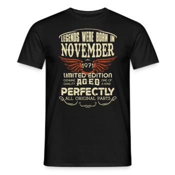 Legends Were Born In November 1971 Birthday - Männer T-Shirt - Schwarz - Vorne - AI Model Male 178 light (178cm)