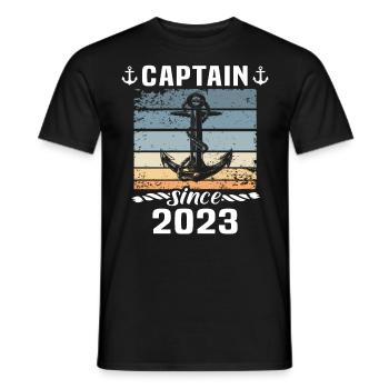 Capitaine 2023 bateau titulaire d’un permis bateau - T-shirt homme - noir - Devant - AI Model Male 178 light (178cm)