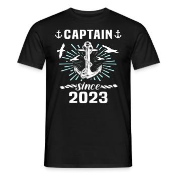 Capitaine 2023 bateau titulaire d’un permis bateau - T-shirt homme - noir - Devant - AI Model Male 178 light (178cm)