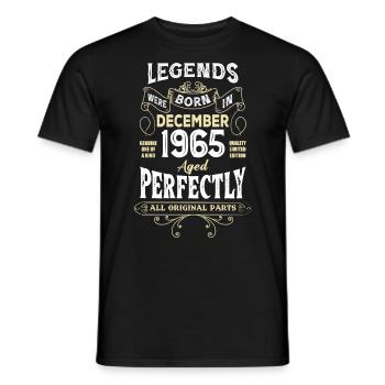 Legends Were Born In December 1965 Birthday - Männer T-Shirt - Schwarz - Vorne - AI Model Male 178 light (178cm)