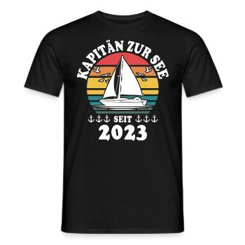 Kapitän 2023 Bootsführerschein Boot - Männer T-Shirt - Schwarz - Vorne - AI Model Male 178 light (178cm)