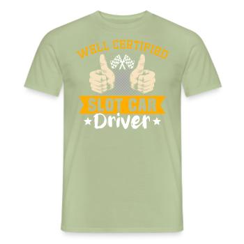 Slot Car Racing - Männer T-Shirt - Sage - Vorne - AI Model Male 178 light (178cm)