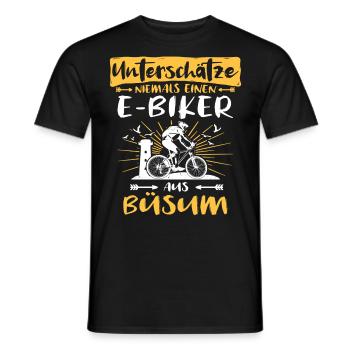 Büsum Ebike Büsumer Ebiker - Männer T-Shirt - Schwarz - Vorne - AI Model Male 178 light (178cm)